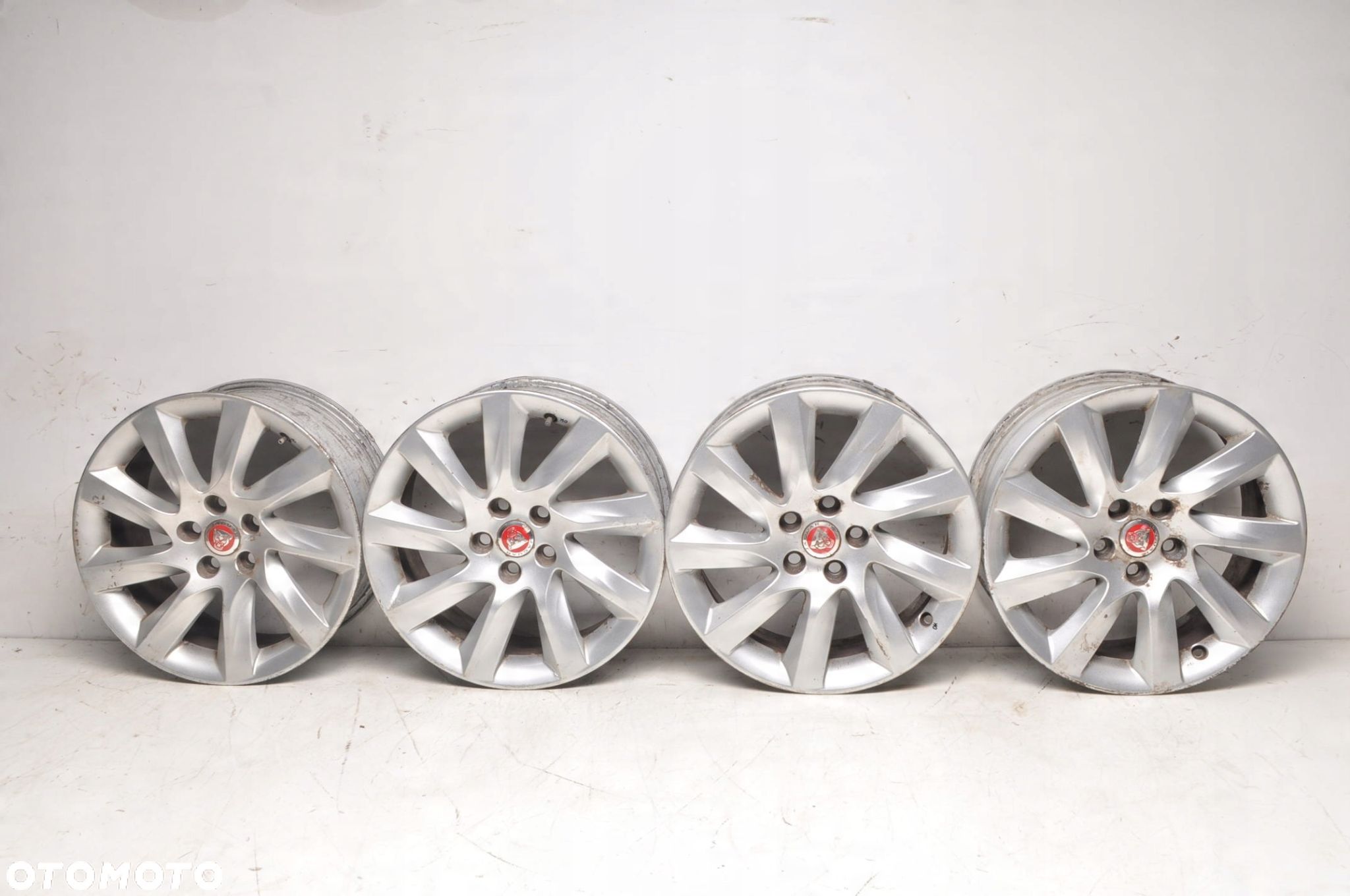 JAGUAR XE X760 XF X260 FELGI ALUMINIOWE R17 7.5J 5X108 ET45 GX63-1007-CB - 1