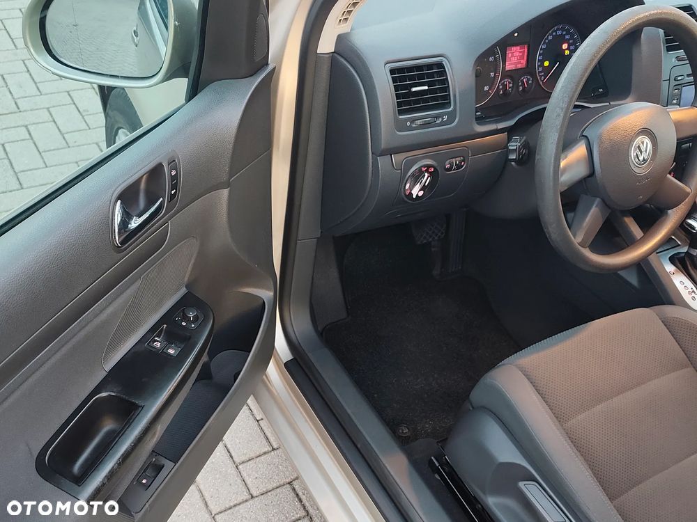 Volkswagen Golf V 1.6 Comfortline Tiptr - 7