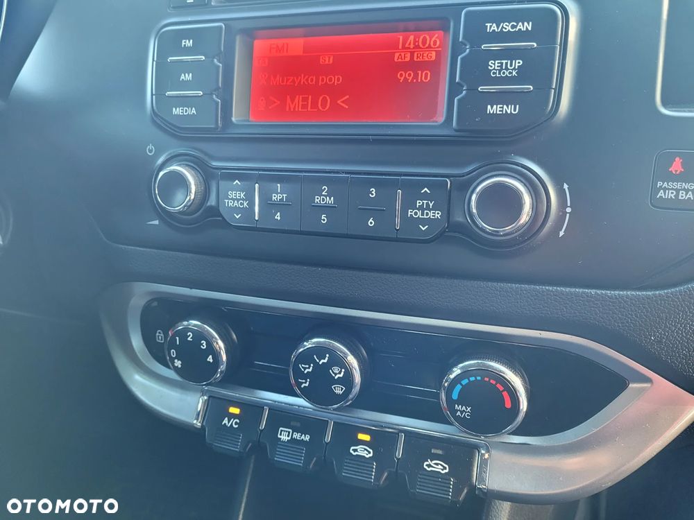 Kia Rio 1.4 Platinum Edition - 8