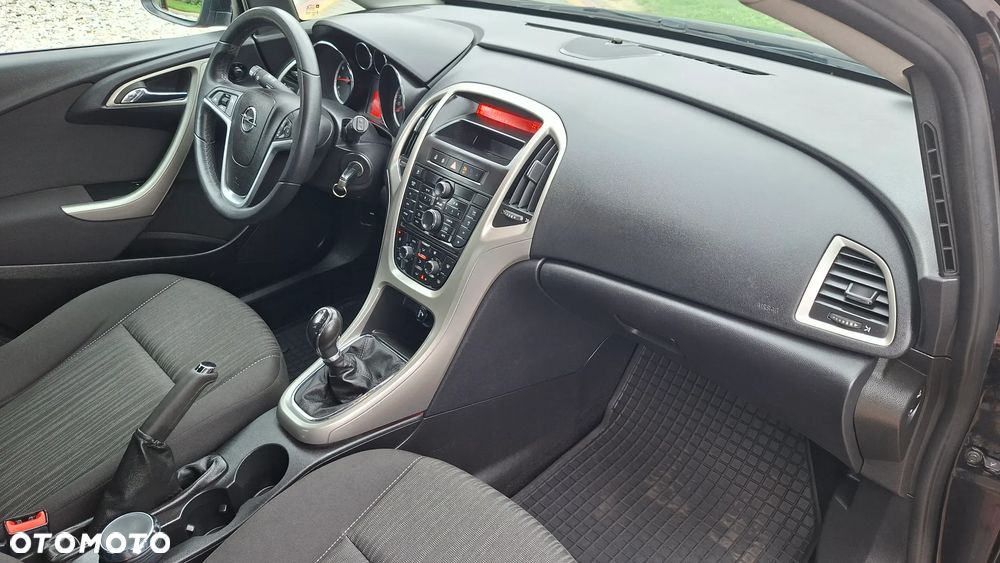 Opel Astra 1.4 Cosmo - 13