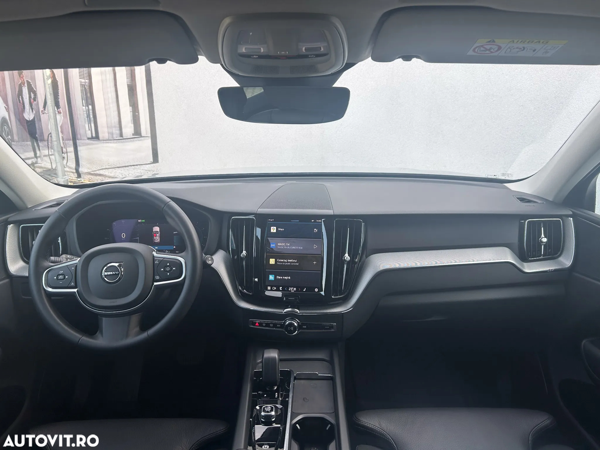 Volvo XC 60 B4 MHEV AT FWD Core - 17