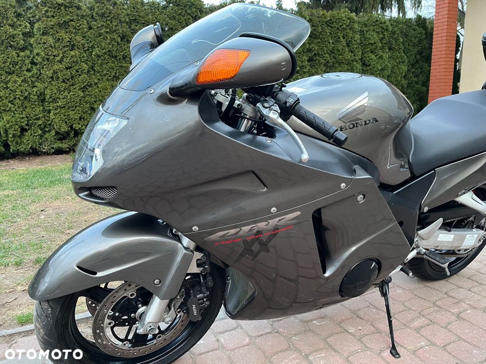 Honda CBR - 17