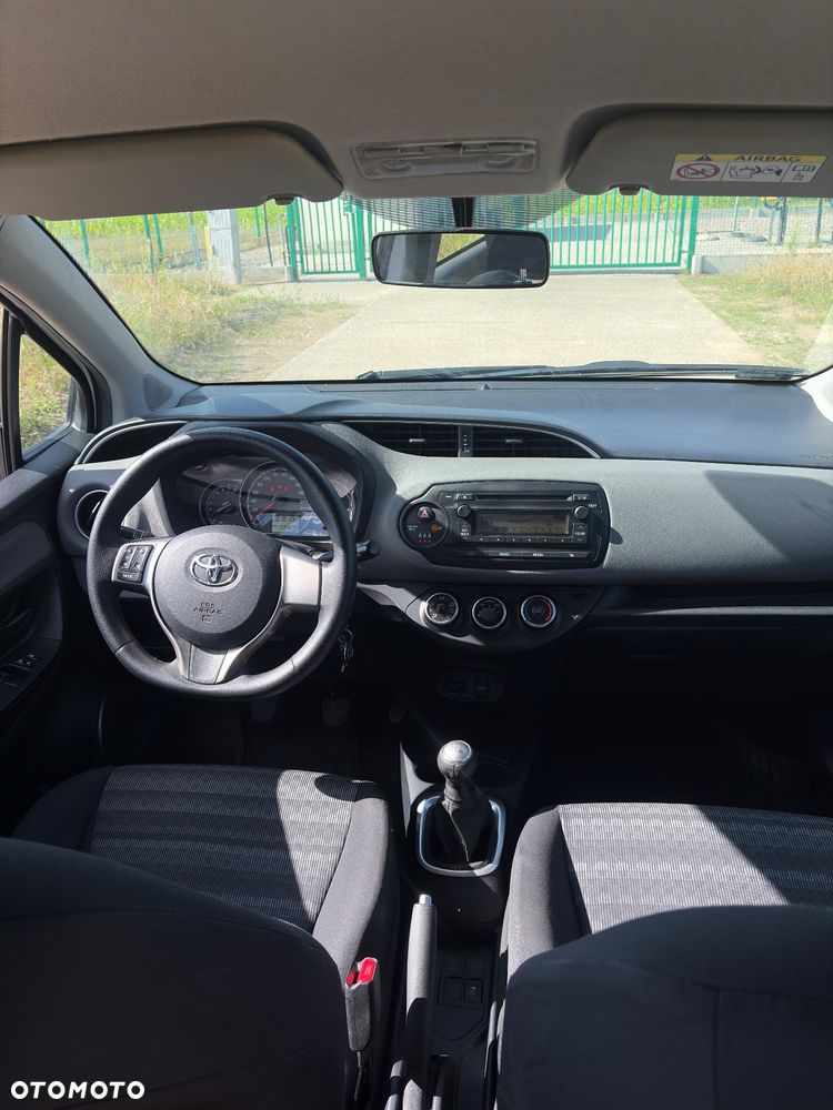 Toyota Yaris - 23