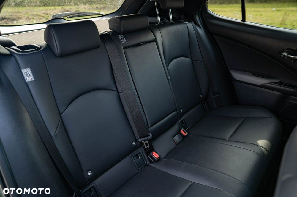 Lexus UX 250h GPF F Impression 2WD - 26