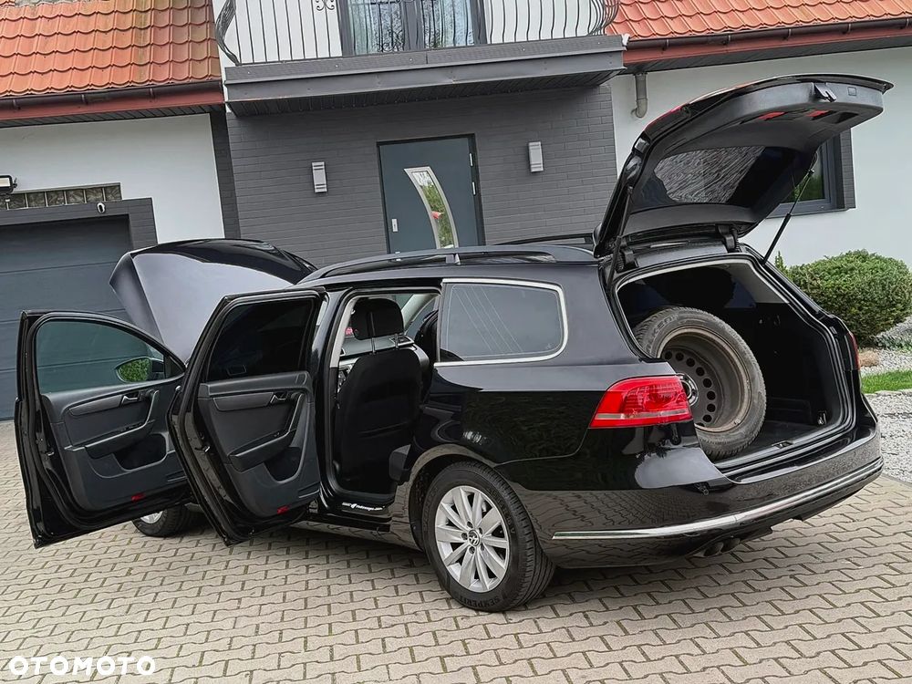Volkswagen Passat 2.0 TDI Highline - 37