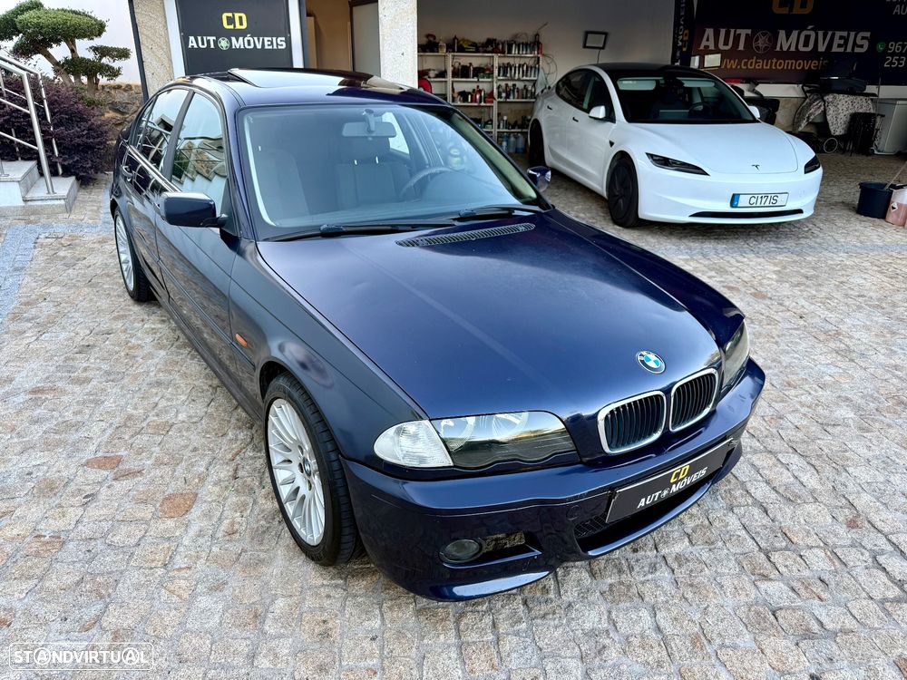 BMW 320 - 24