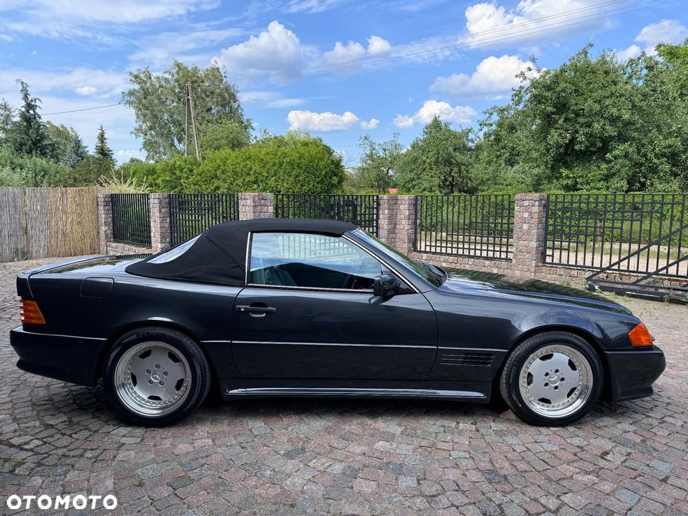 Mercedes-Benz SL - 27