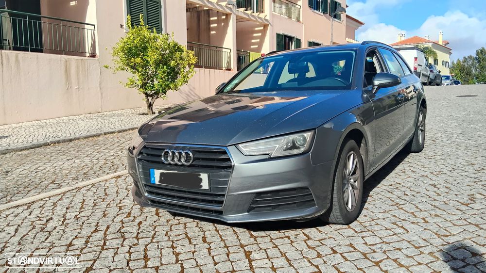 Audi A4 Avant 2.0 TDI Advance - 12