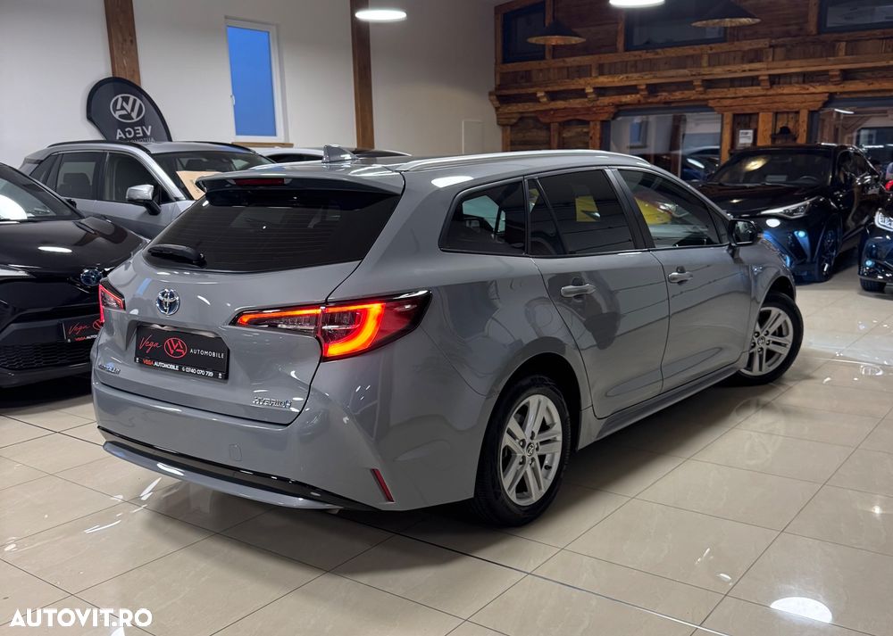 Toyota Corolla - 3