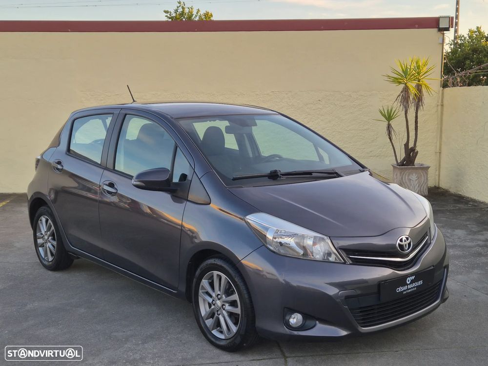 Toyota Yaris 1.4 D-4D Comfort+P.Style - 9