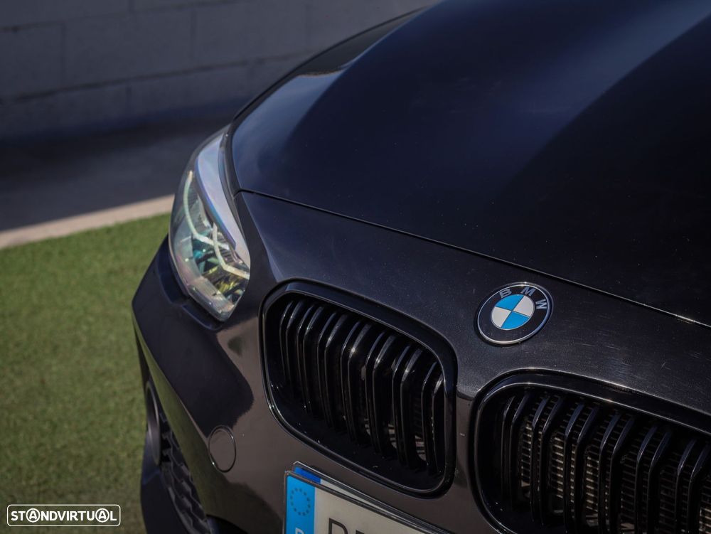 BMW 116 d Pack M - 12