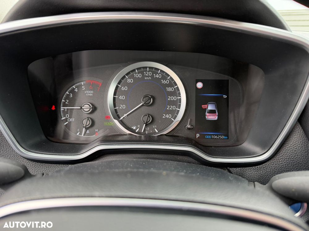 Toyota Corolla 1.8 HSD Business - 9