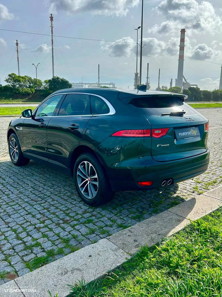 Jaguar F-Pace 2.0 i4D Portfolio - 4