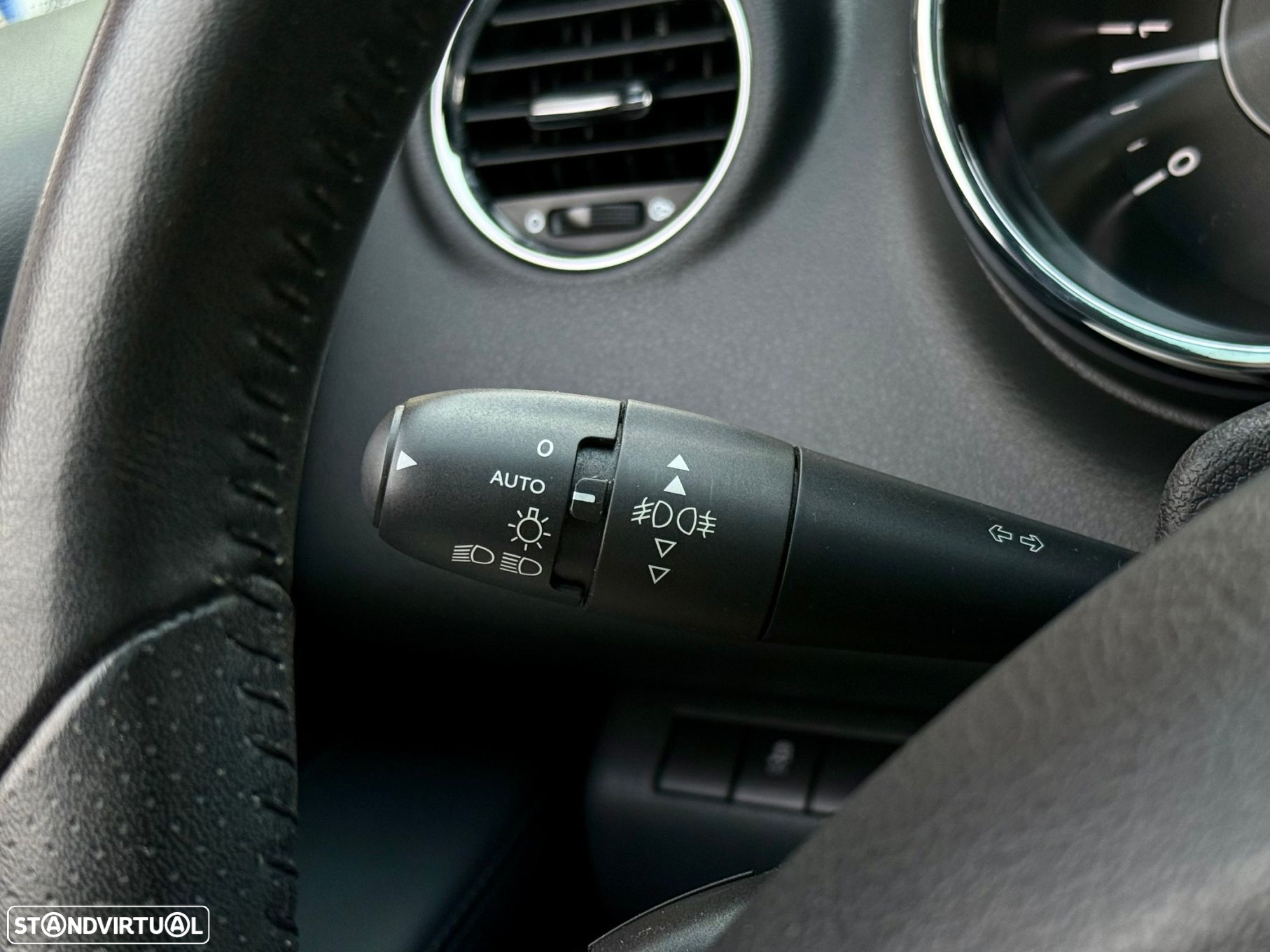 Peugeot 3008 1.2 PureTech Allure - 10