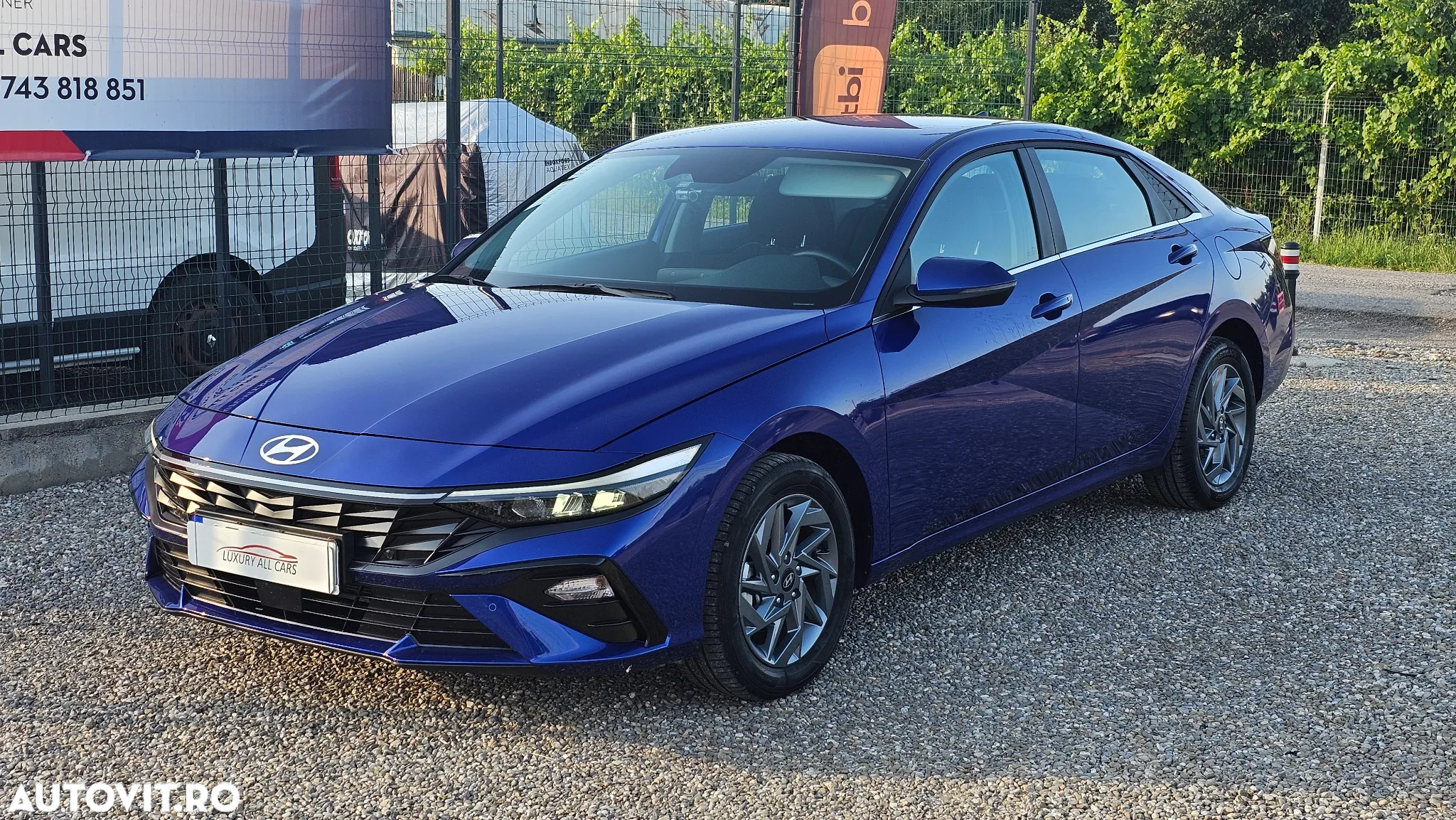 Hyundai Elantra 1.6 l 123 CP CVT Highway - 32