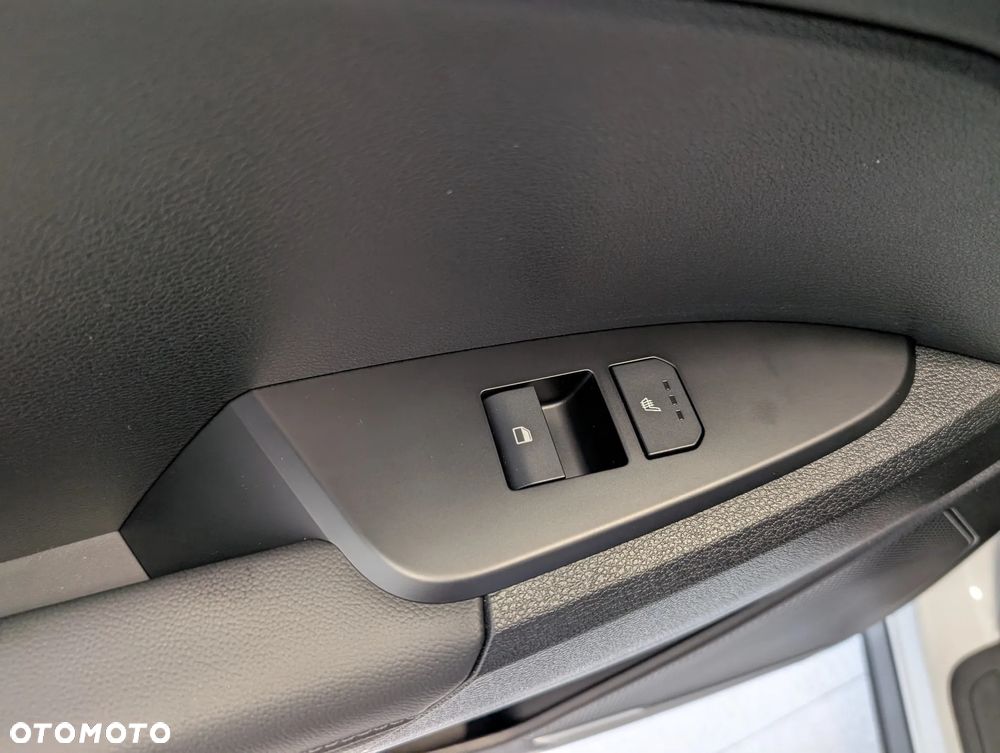 Kia Sportage 1.6 T-GDI L 2WD - 21