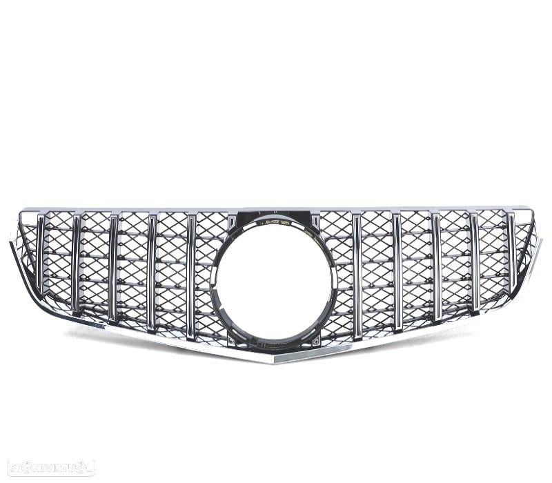 GRELHA FRONTAL MB E C207 A207 09-13 PRETO CROMADO LOOK GTR - 3
