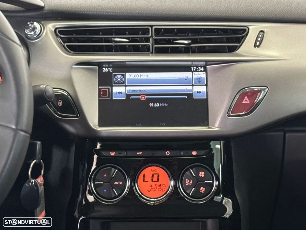 Citroën C3 1.2 PureTech Collection - 23