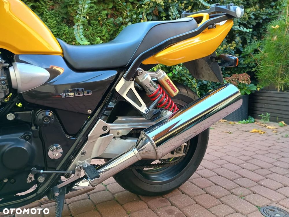 Honda CB - 15