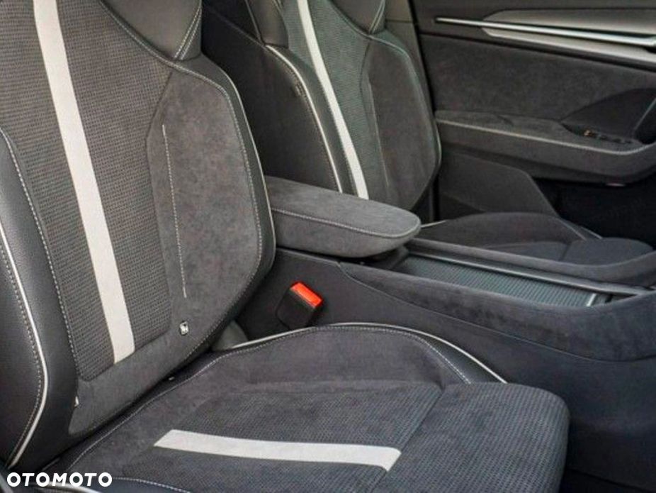 Skoda Kodiaq 2.0 TDI 4x4 Sportline DSG - 8
