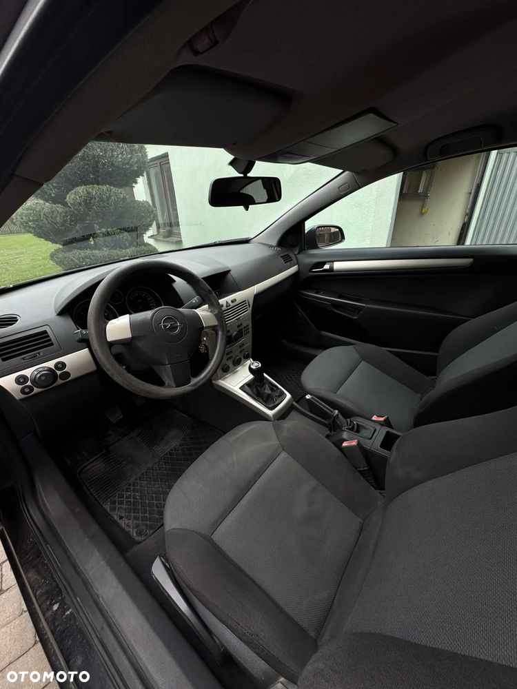 Opel Astra - 18