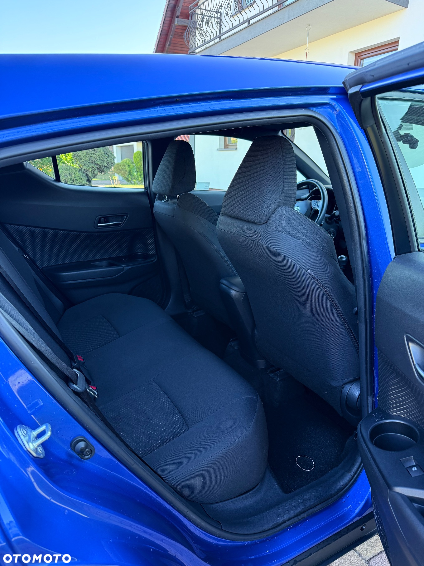 Toyota C-HR 1.2 T Premium - 8