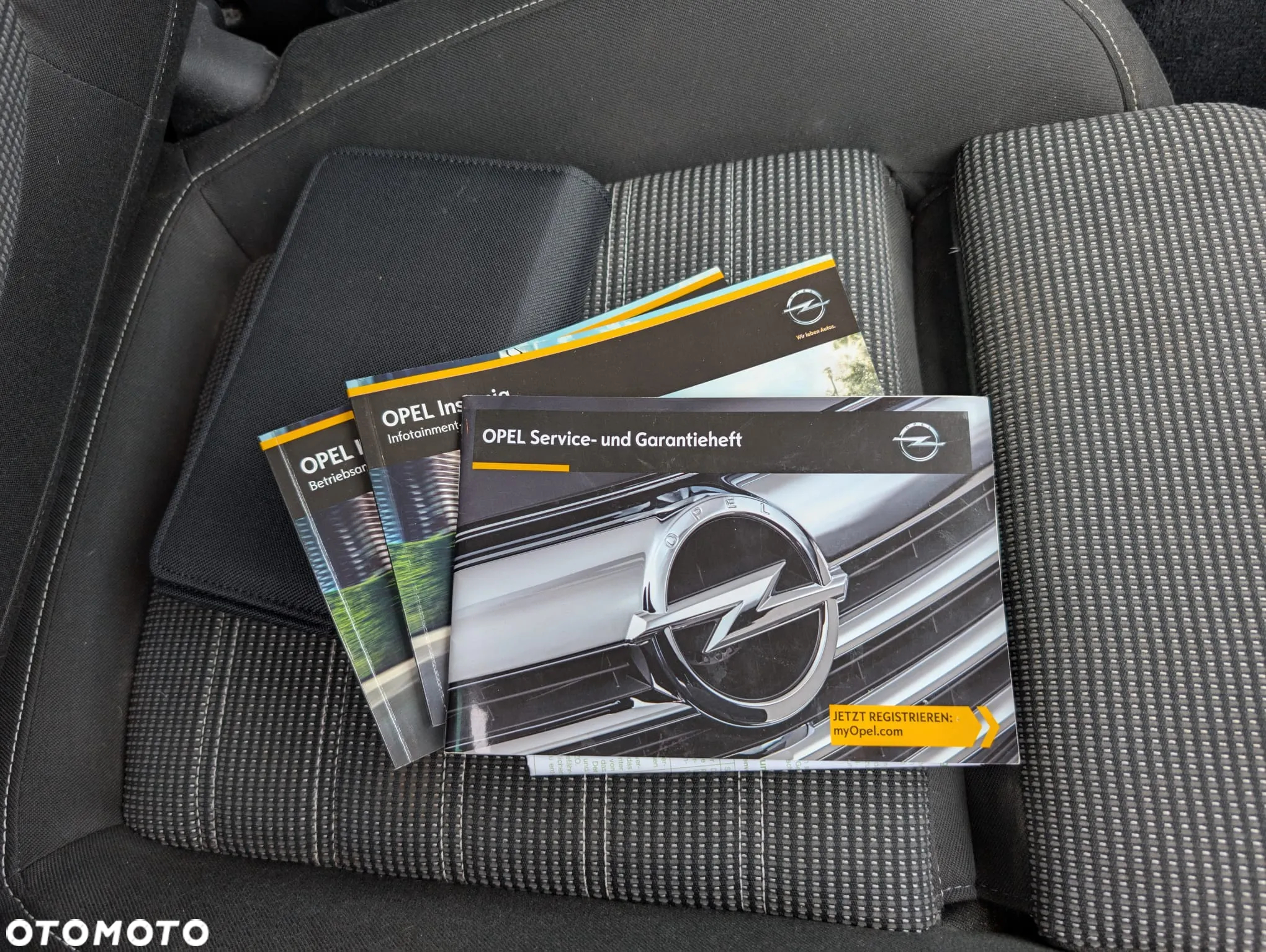 Opel Insignia 2.0 CDTI Edition - 23
