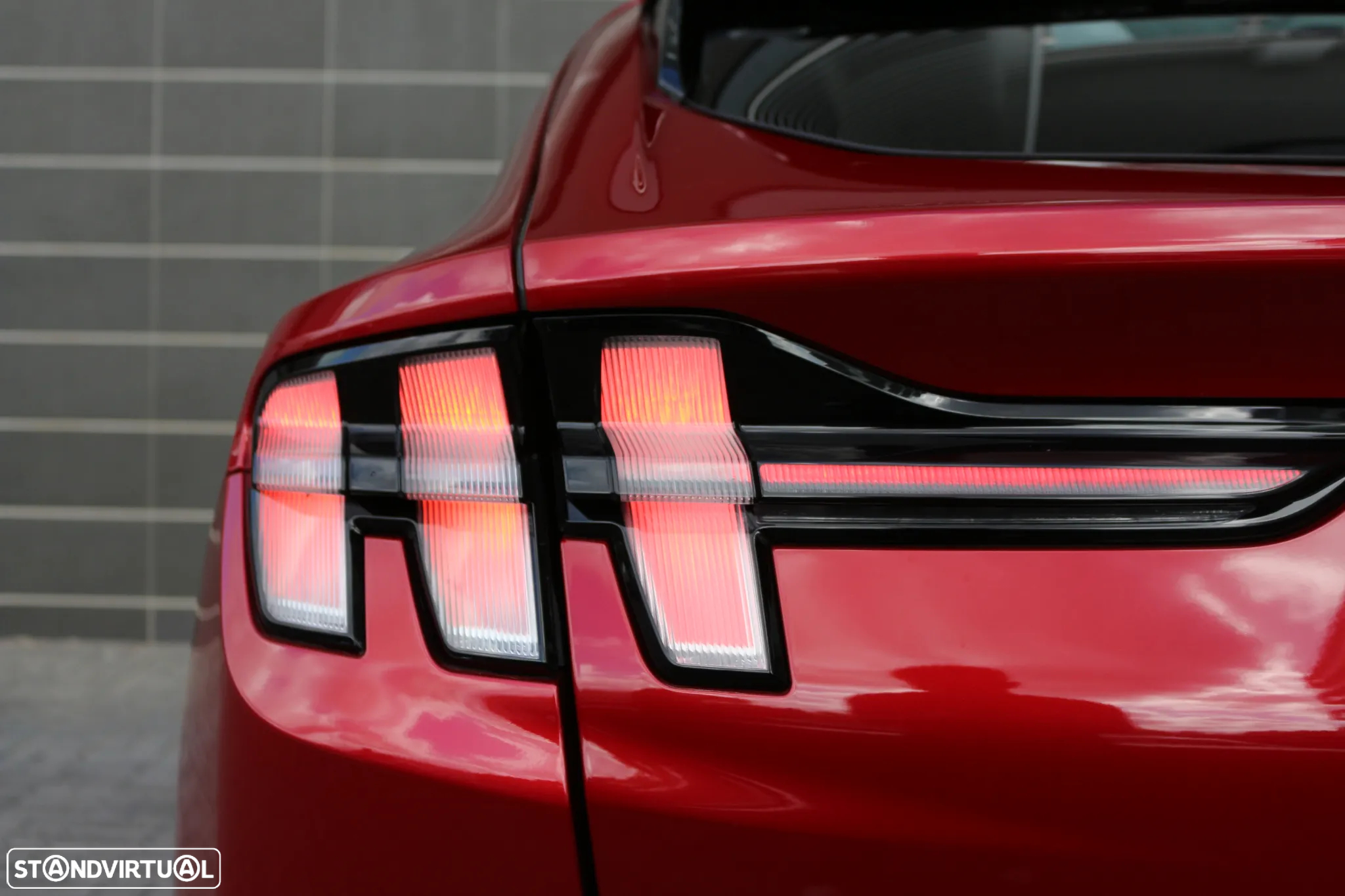 Ford Mustang Mach-E Premium AWD - 49