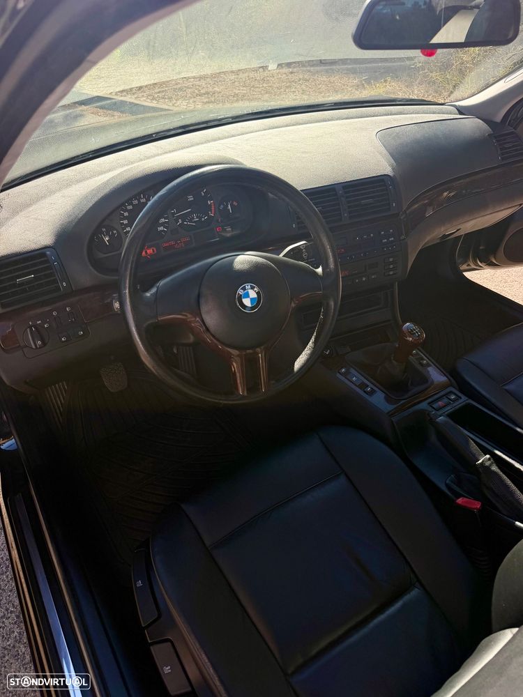 BMW 320 i - 19