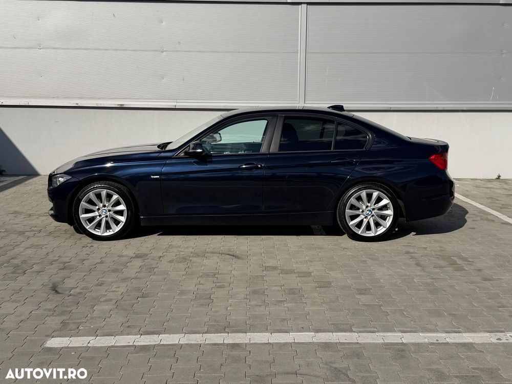 BMW Seria 3 320d DPF Aut. - 12