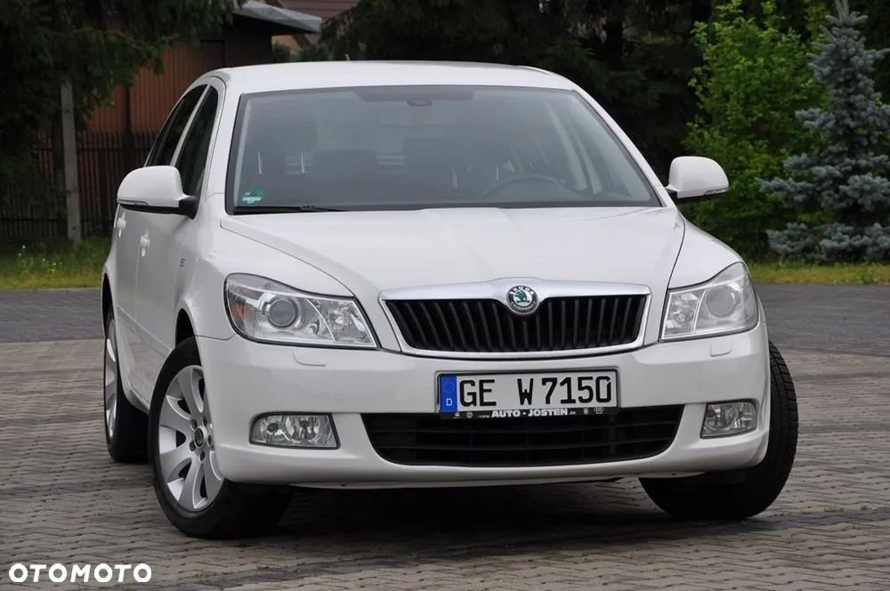 Skoda Octavia 1.4 TSI FAMILY - 8