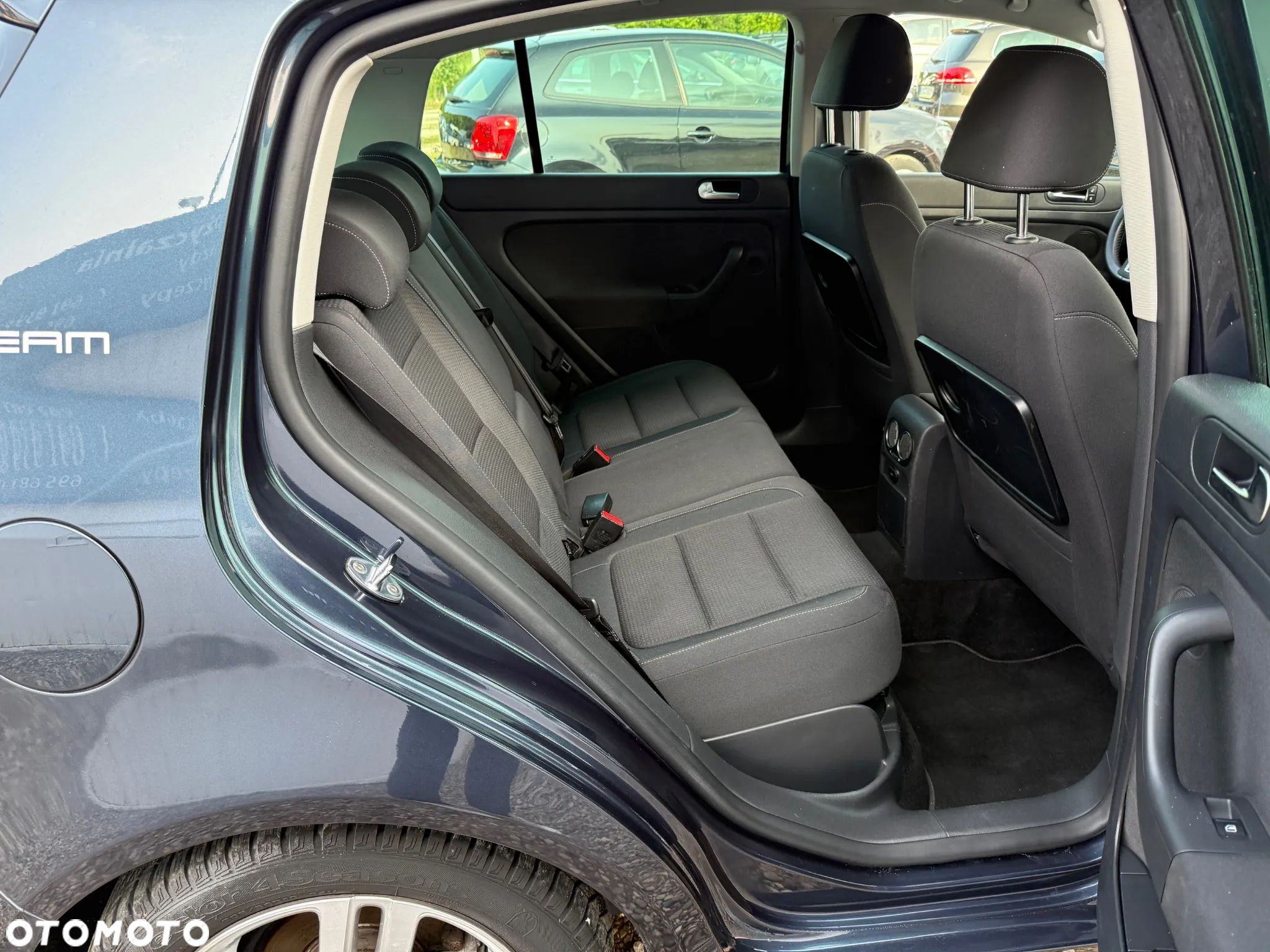 Volkswagen Golf Plus 1.6 TDI BlueMot Comfortline - 19