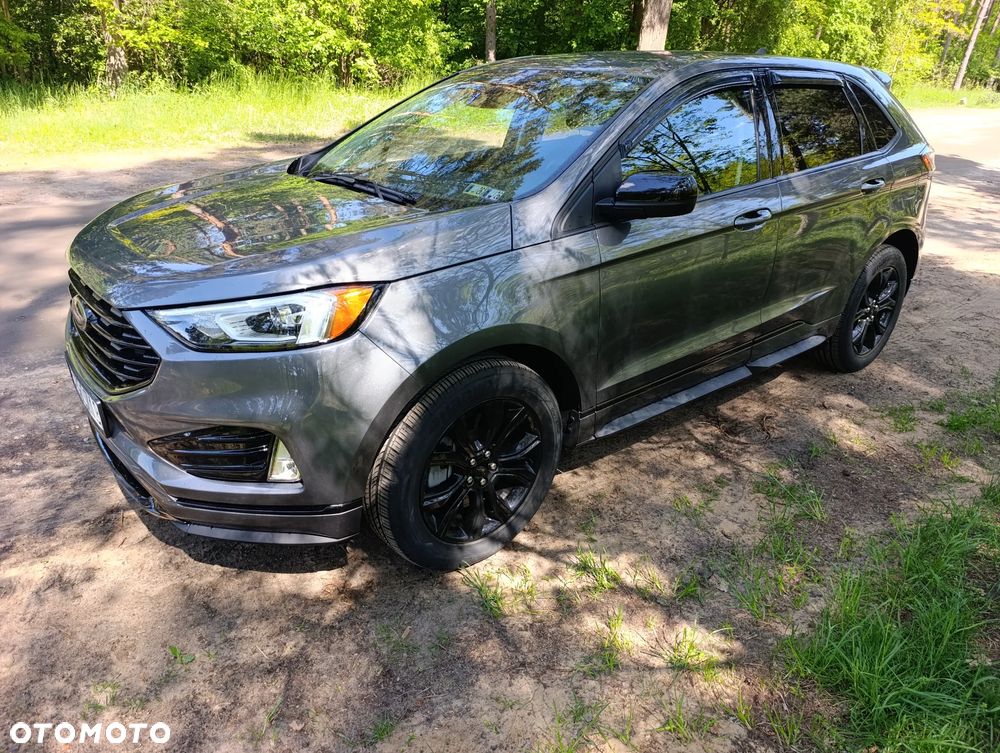 Ford Edge - 8