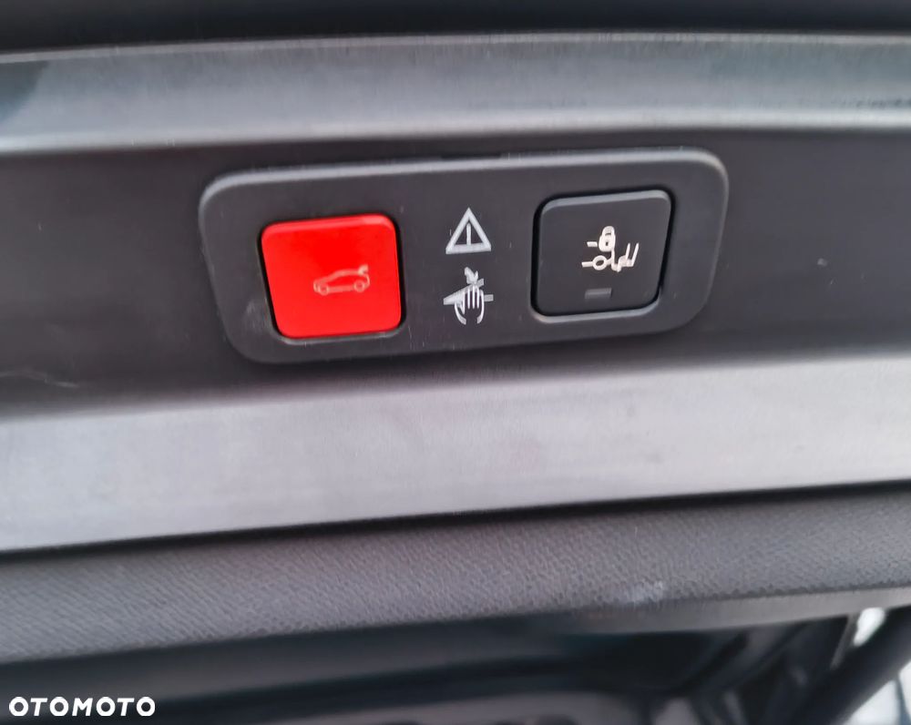 Peugeot 5008 PureTech 130 EAT8 Stop & Start GT - 31