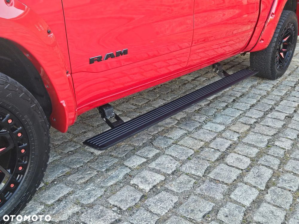 RAM 1500 Crew Cab Sport - 10