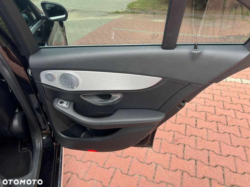 Mercedes-Benz Klasa C 250 7G-TRONIC - 20