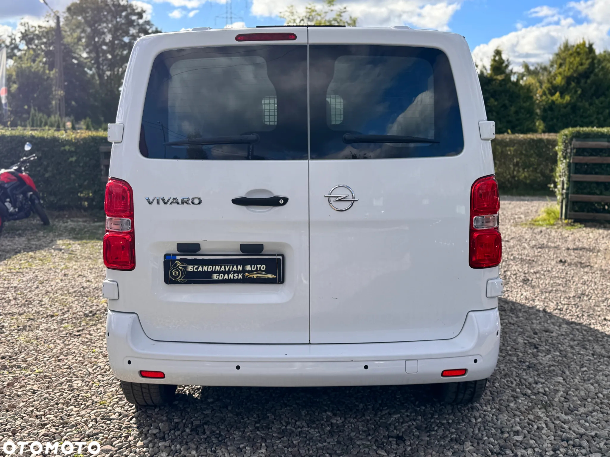 Opel Vivaro - 6