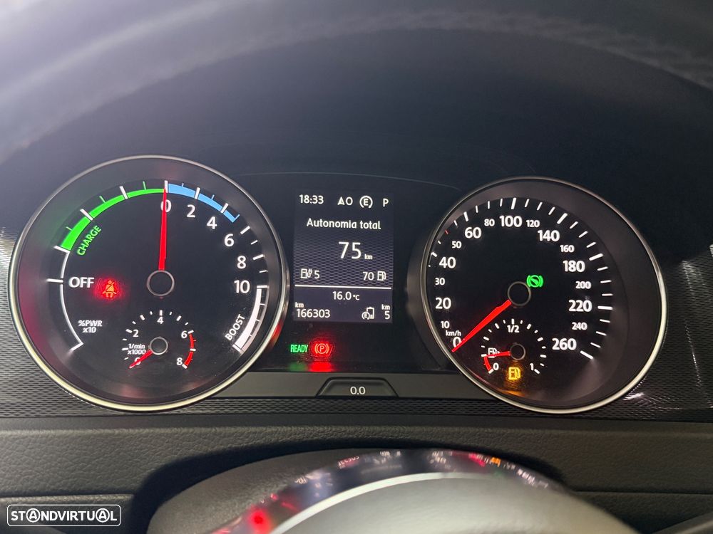 VW Golf 1.4 GTE Plug-In-Hybrid DSG - 21