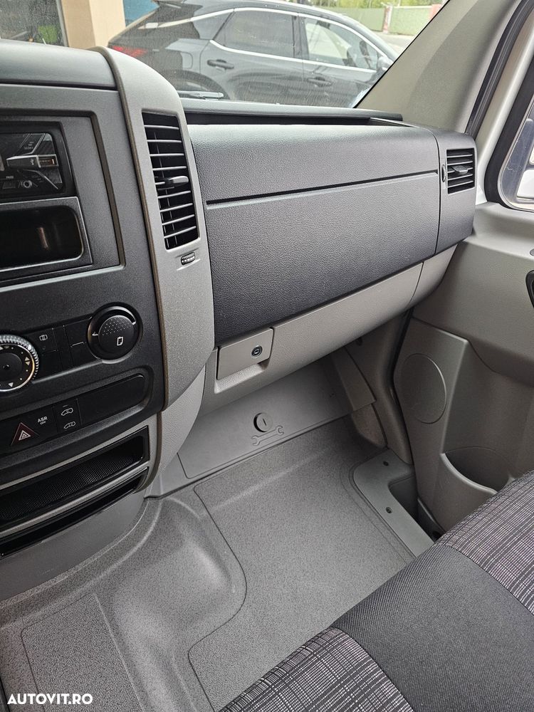 Mercedes-Benz Sprinter - 35