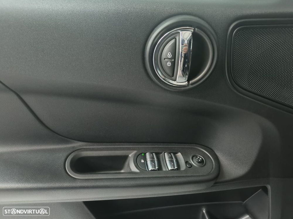 MINI Countryman One D 4Business - 11