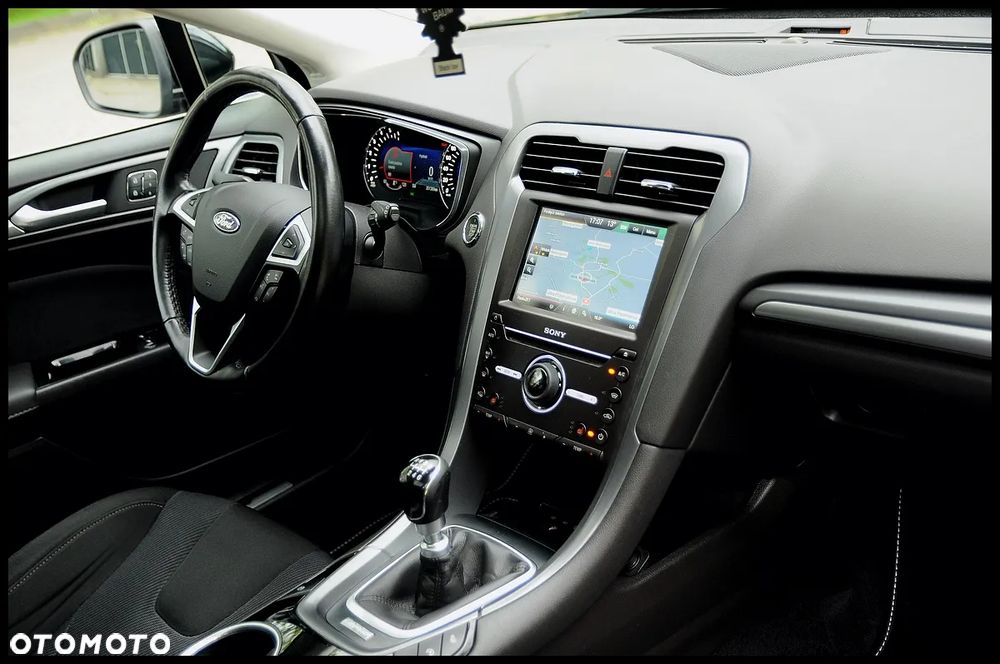 Ford Mondeo 2.0 TDCi Titanium - 27