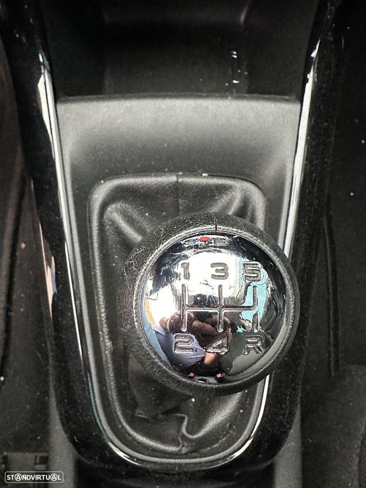 Citroën C3 1.2 VTi Exclusive - 25