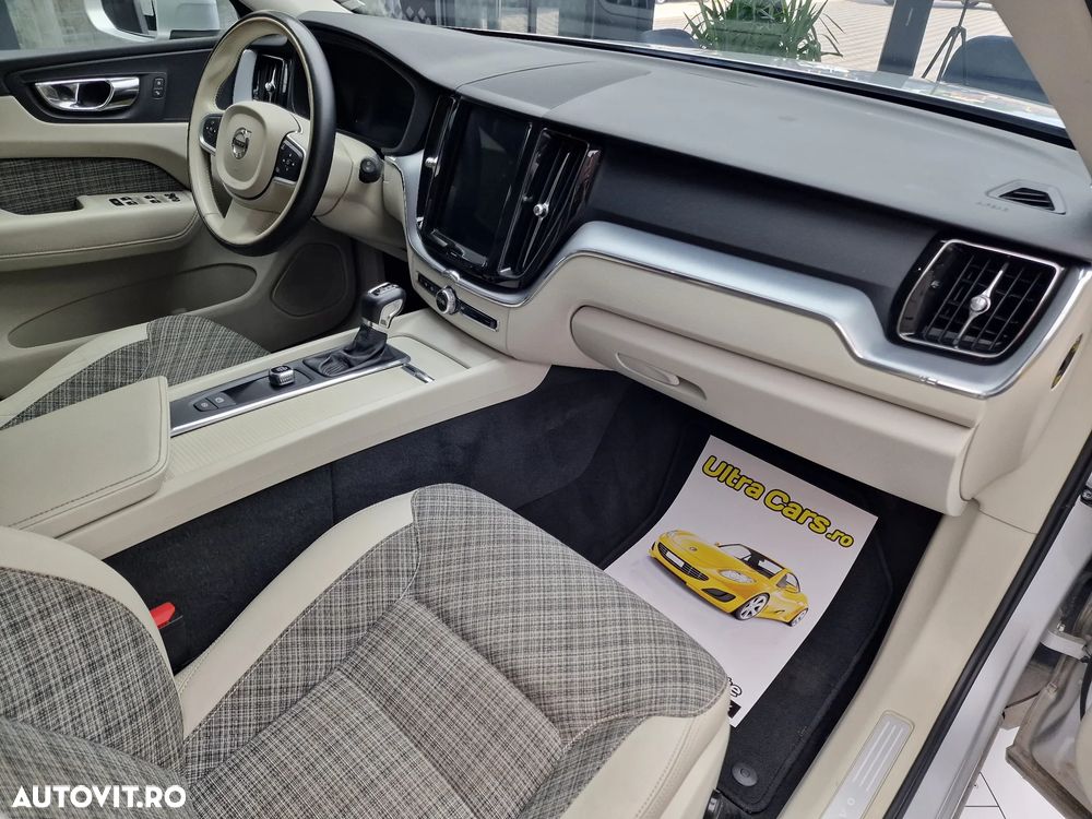 Volvo XC 60 D4 Momentum - 18