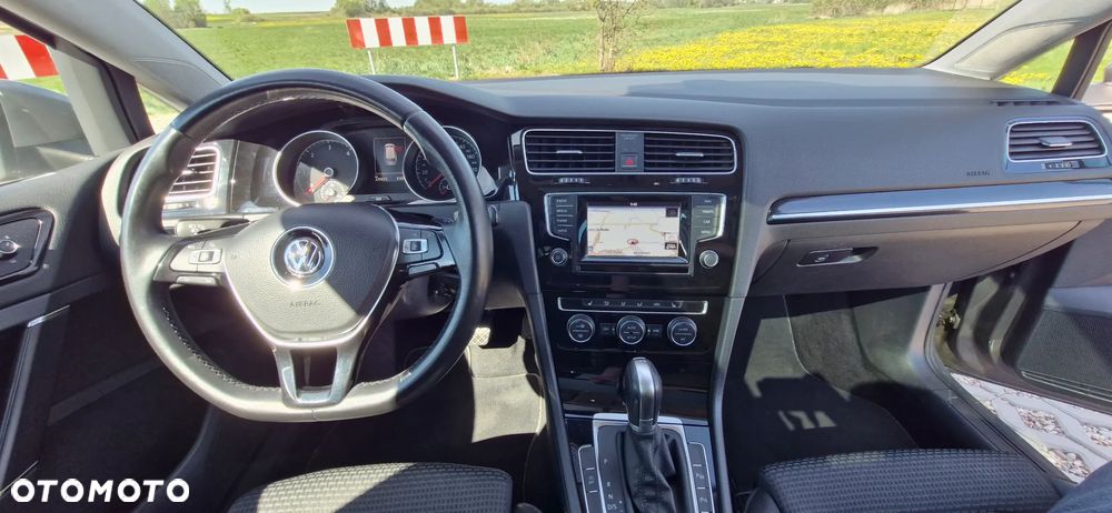 Volkswagen Golf 2.0 BlueTDI DSG Highline - 15