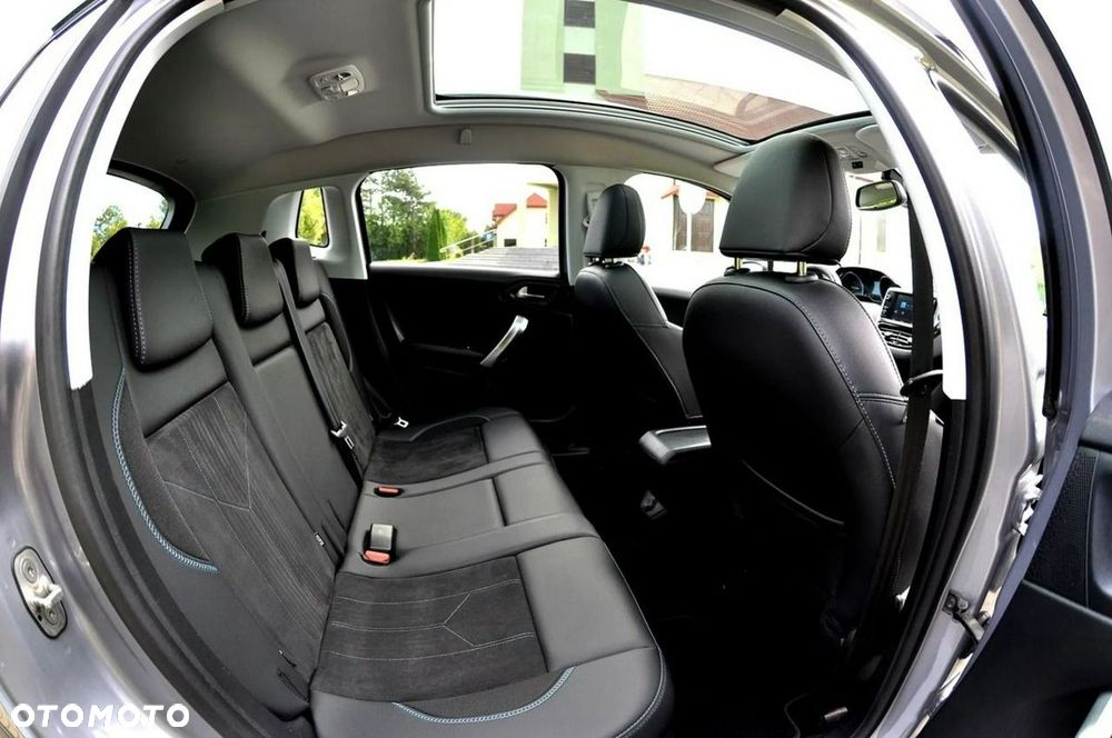 Peugeot 2008 1.2 Pure Tech Crossway S&S - 25