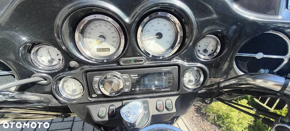 Harley-Davidson Touring Street Glide - 5