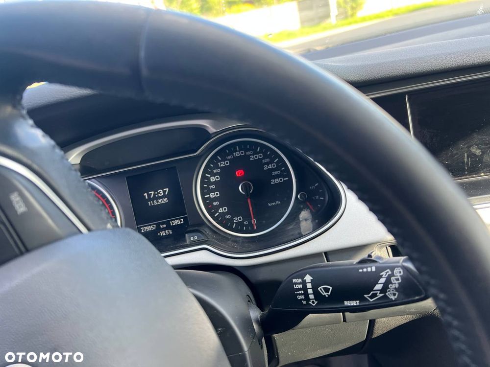 Audi A4 Avant 2.0 TDI DPF clean diesel multitronic Ambition - 15