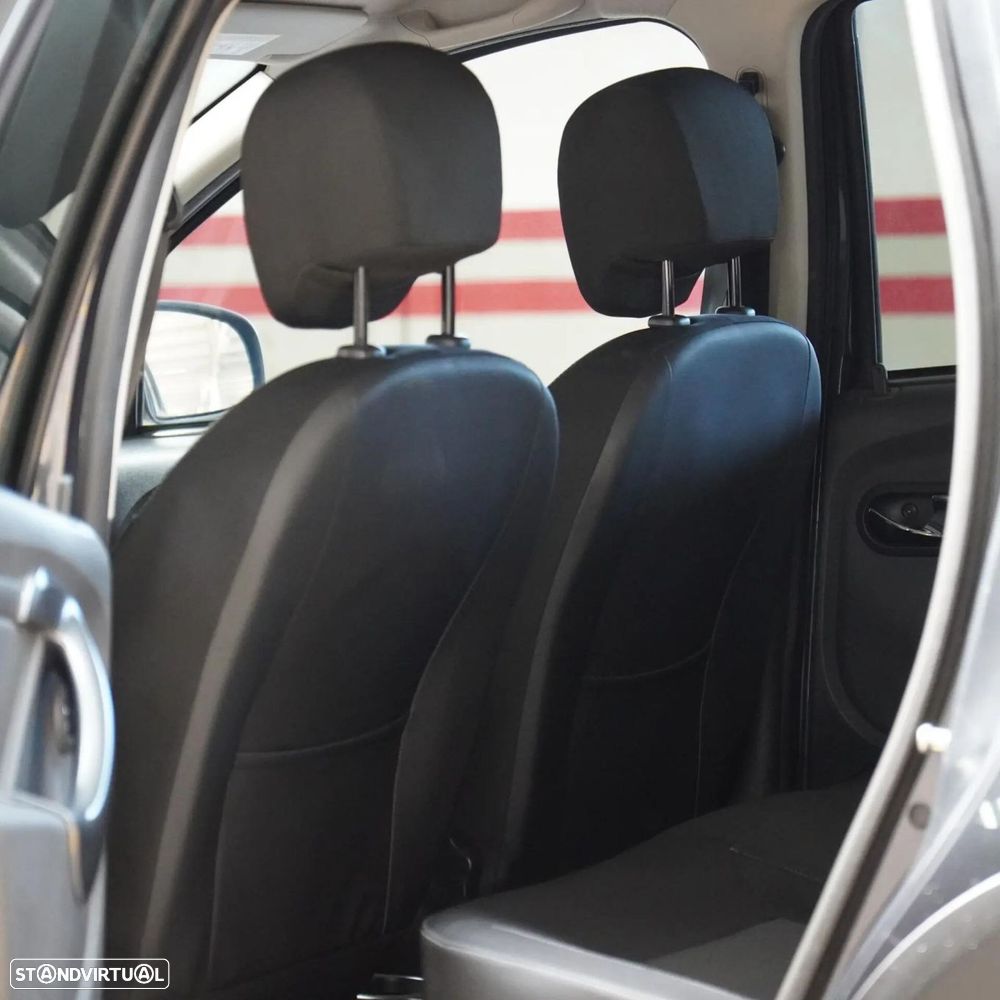 Dacia Duster 1.5 dCi Comfort - 14