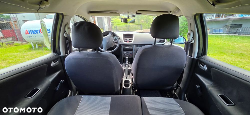Peugeot 207 1.4 16V Trendy - 9