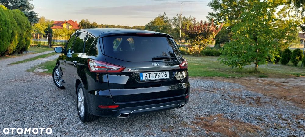 Ford S-Max - 10